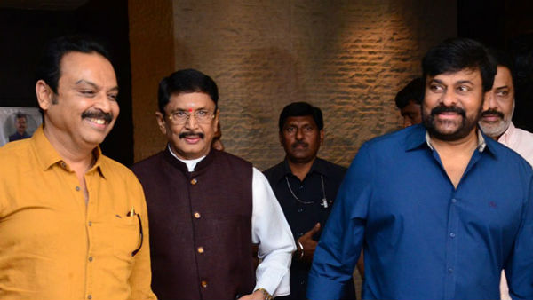 డైరీ ఆవిష్కరణ కార్యక్రమంలో