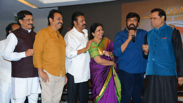 మంచి మైకులో.. చెడు చెవిలో