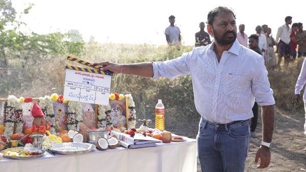 Venkatesh Narappa Shoot Begins In Anantapur Venkatesh Narappa Shoot Begins In Anantapur
