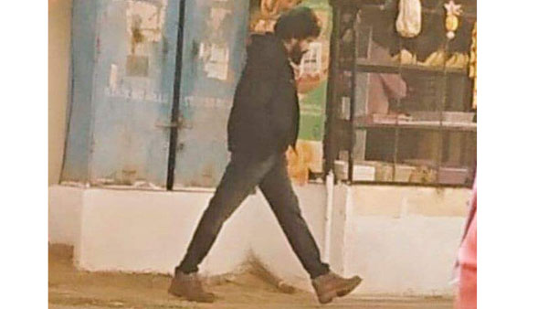 సెట్స్ పవన్ ఇలా.. పిక్ లీక్