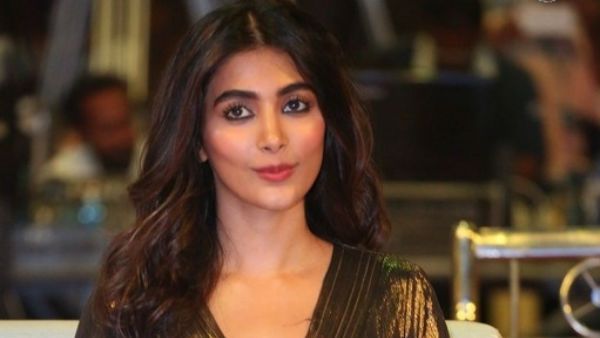 నడుమును చూపిస్తే తప్పులేదు..