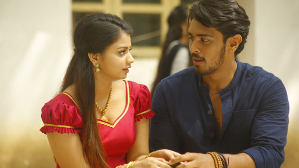 చర్చల్లో లిప్లాక్ సన్నివేశం