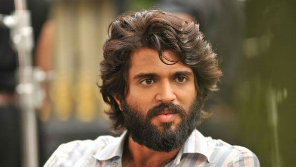 మళ్లీ అర్జున్ రెడ్డిని గుర్తు చేస్తున్నాడు