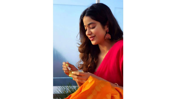 ప్రస్తుతం పలు సినిమాలో..