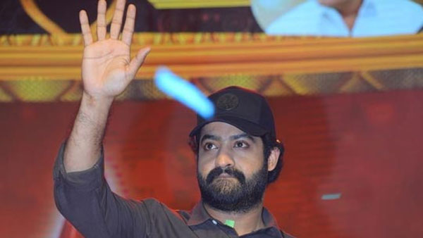 గుండుతో కనిపించనున్న జూనియర్ ఎన్టీఆర్