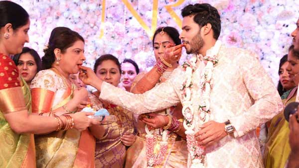 రాజకీయాల్లోనూ ఎదురుదెబ్బే..