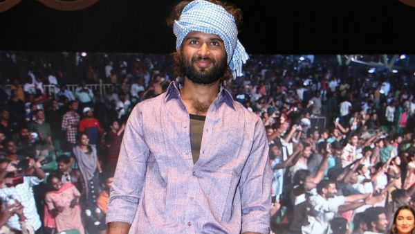 ఫ్యాన్స్ హంగామా.. సందడి చేసిన స్టార్