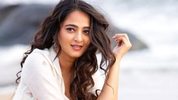 అరుంధతి అనుభవం.. అనుష్క కంటతడి