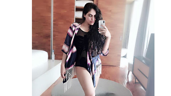 స్వీట్ కామెంట్స్...