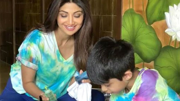 శిల్పాశెట్టి హల్చల్..