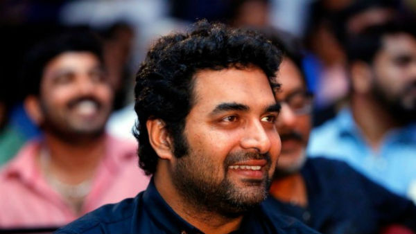 భార్యను వదిలేసి యువ గాయనితో అఫైర్.. మ్యూజిక్ డైరెక్టర్ సరికొత్త ప్రేమాయణం