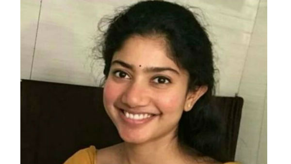 రెండు సినిమాలూ ఆగిపోయాయి