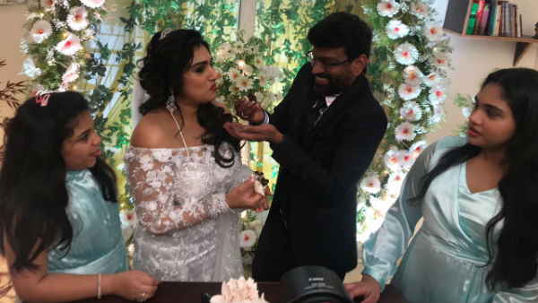 ఎదిగిన ఇద్దరు కూతుళ్లు పక్కనే.. భర్తతో లిప్ లాక్.. వనితా విజయ్ కుమార్ పెళ్లి ఫోటోలు వైరల్