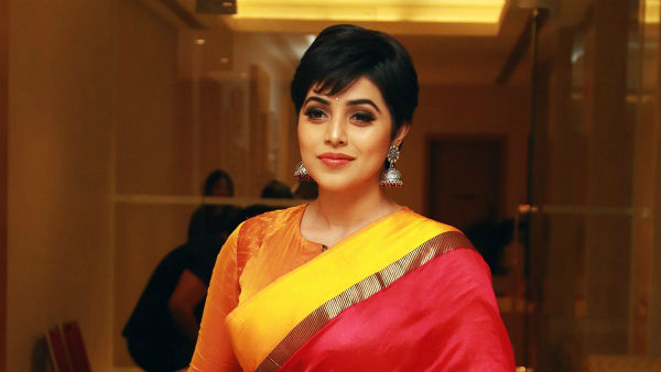 గత పదేళ్లలో తొలిసారి అలాంటి అనుభవం.. హీరోయిన్ పూర్ణ సెన్సేషన్ కామెంట్స్