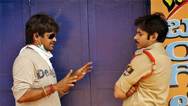 పోలీస్ యూనిఫాం..