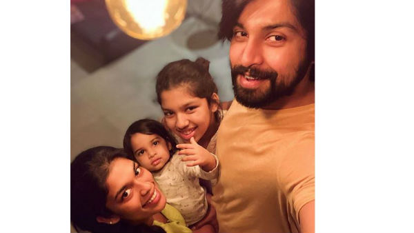 కౌగిలిలో బంధీ..