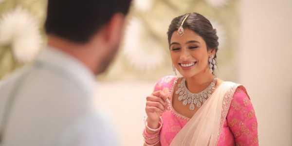 ఫీల్ గుడ్ మూమెంట్స్