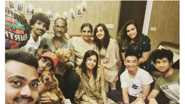 ఫ్యామిలీ పార్టీలో స్పెషల్ ఎట్రాక్షన్