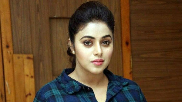 Poorna blackmailing case: Ernakulam Court granted bail to three accused Poorna blackmailing case: Ernakulam Court granted bail to three accused