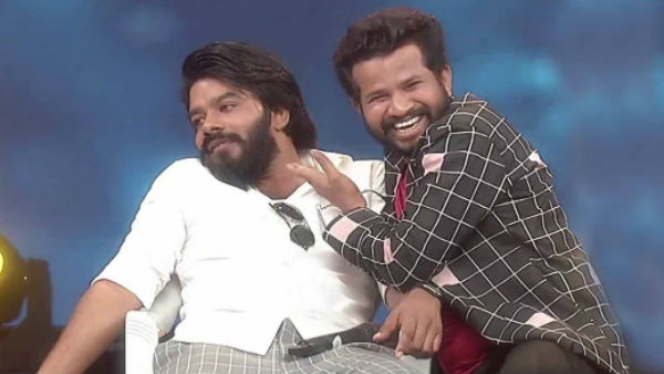 క్యారవాన్లా నటించిన ఆది..