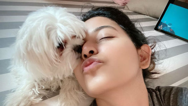 Anjali Fall In Love With Her Pet POLO Anjali Fall In Love With Her Pet POLO