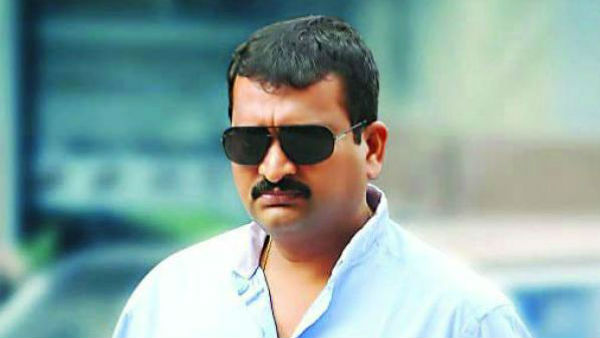 రికార్డులు బద్దలు..