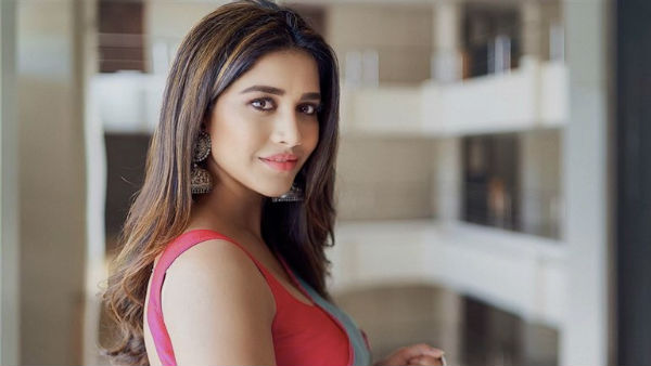 షారుక్తో నటించాలని ఉంది