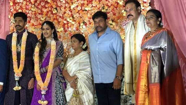 ఎలాంటి హడావుడి లేకుండా