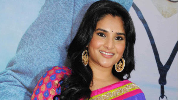 స్టార్ హీరోయిన్గా పొలిటికల్ ఎంట్రీ