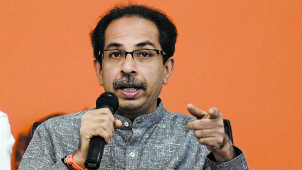 హొంమంత్రి, ఉన్నతాధికారులతో సీఎం భేటీ