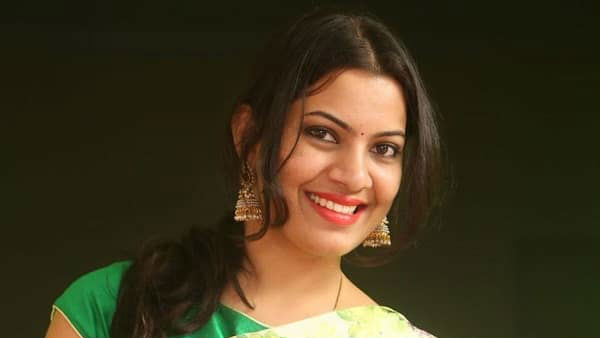 బలవంతంగా చెప్పించారు..