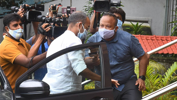 Producer Madhu Mantena grilled for 7 hours by NCB in drug case nexus Producer Madhu Mantena grilled for 7 hours by NCB in drug case nexus