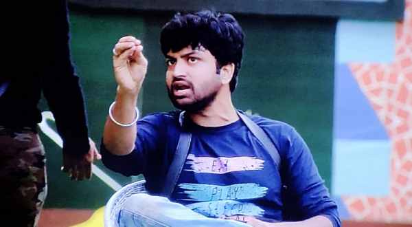 చిచ్చు పెట్టిన ఉక్కు హృదయం టాస్క్