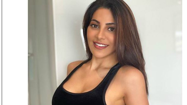 డేటింగ్, అఫైర్ వార్తలతో