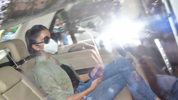 Rakul preeth singh back to hyderabad and krish film rescheduled Rakul preeth singh back to hyderabad and krish film rescheduled