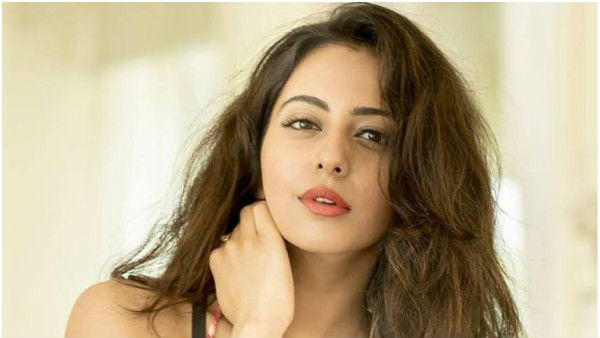 ఆ సినిమాలతో డౌన్ ఫాల్..