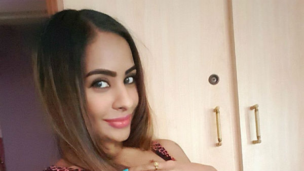 మొదటి నుంచి కాంట్రవర్సీనే..