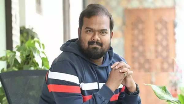 గురువుతో పోటీ పడుతున్న యువ దర్శకుడు