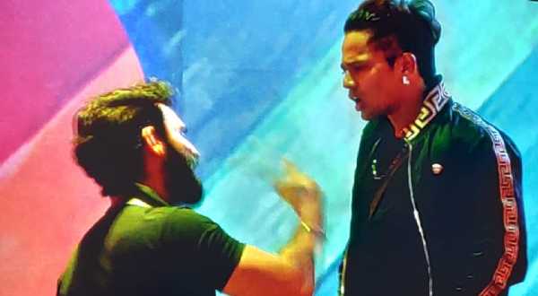 పుచ్చలు ఎగిరిపోతాయని మెహబూబ్