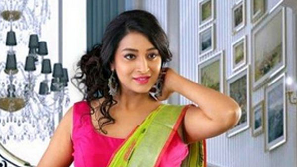 శ్రీముఖిని యాంకర్గా తీసేయండి..