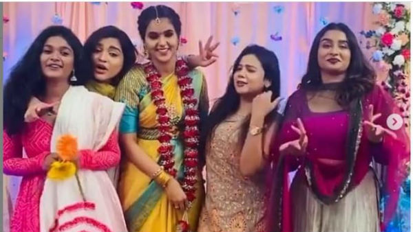 సీక్రెట్గా నిశ్చితార్థం.. సోషల్ మీడియాలో ఫొటోలు