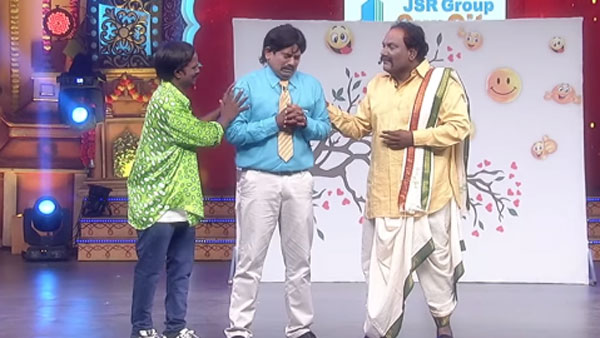 కన్నీరు పెట్టేశారు..