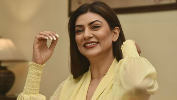 మోడల్ తో సుష్మిత డేటింగ్