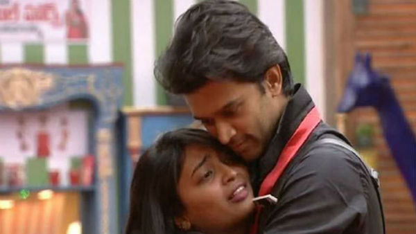 గట్టిగా హత్తుకుని..