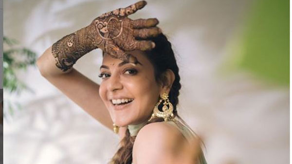 నీరజ కోన, ఇతర స్నేహితుల కామెంట్