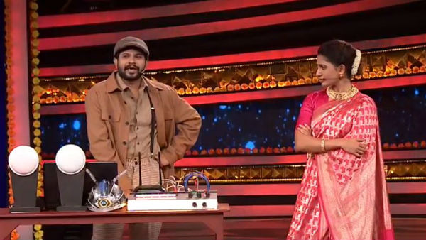 హైపర్ ఆది పంచులు