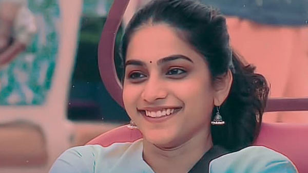 తీశావా? అని అడిగాను..