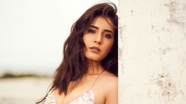 విపరీమతమైన విమర్శలు..