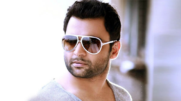 ముంబైలో అరెస్ట్ చేసి హైదరాబాద్ తరలింపు