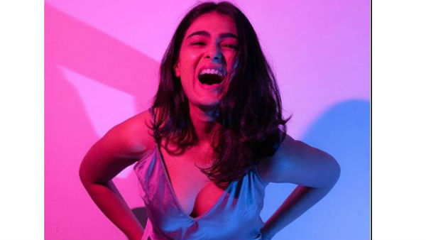 Shalini Pandey Latest Pic Goes Viral Shalini Pandey Latest Pic Goes Viral